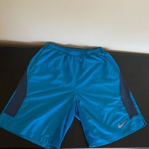 Nike mens running shorts Medium